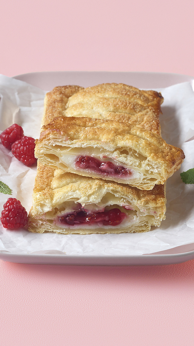 Quark-Himbeer_Strudel_detail_65102 Quark-Himbeer_Strudel_detail_65102