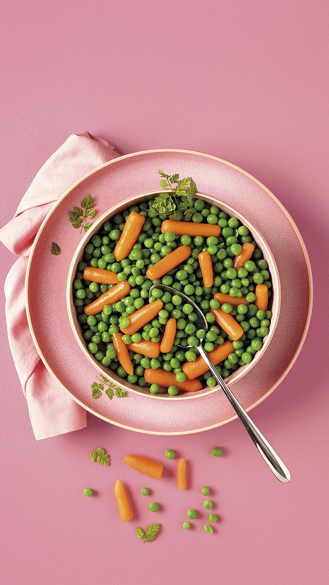 Erbsen_und_Babykarotten_web_45055 Erbsen_und_Babykarotten_web_45055