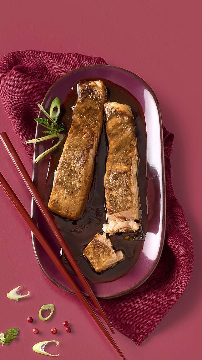Lachs in Teriyaki Sauce