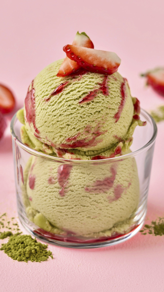 Matcha-Strawberry_Eis_detail_40148 Matcha-Strawberry_Eis_detail_40148