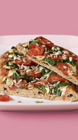 Vollkornpizza_Tomate_Mangold_detail_35117