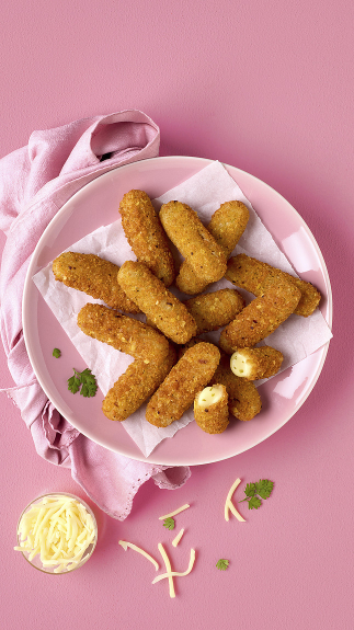Spicy_Mozzarella_Sticks_web_35286 Spicy_Mozzarella_Sticks_web_35286
