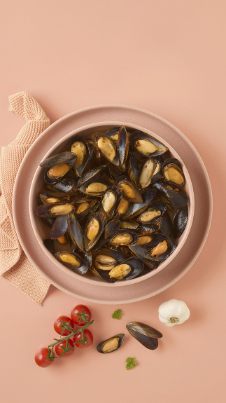 Muscheln_in_Tomaten-Knoblauch-_web_60043 Muscheln_in_Tomaten-Knoblauch-_web_60043