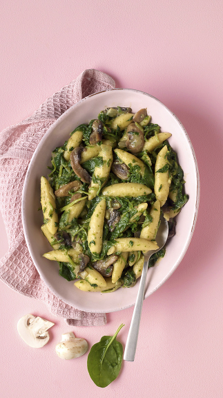 BIO_Schupfnudelpfanne_mit_Spin_web_35240 BIO_Schupfnudelpfanne_mit_Spin_web_35240