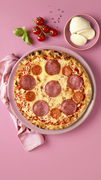 Pizza_Salami_web_35115 Pizza_Salami_web_35115