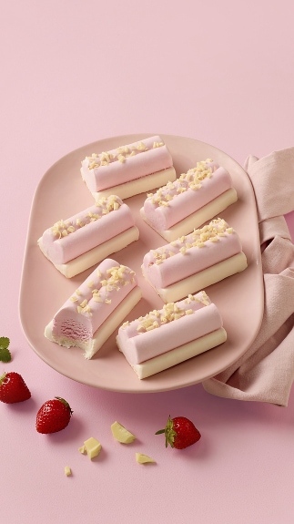 Herz-Dessert_Erdbeer_Weisse_Sc_web_40052 Herz-Dessert_Erdbeer_Weisse_Sc_web_40052