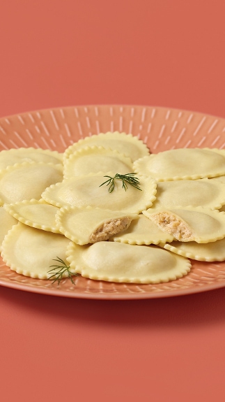 Tortelli_mit_Lachs-Ricotta-Fue_detail_35149 Tortelli_mit_Lachs-Ricotta-Fue_detail_35149