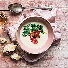 aufgeLAFERt: Steirische Käsesuppe
