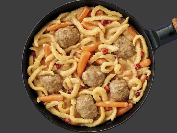 Spätzle-Köttbullar-Pfanne