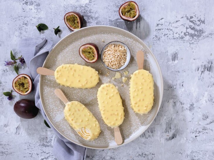 Big Choc White Passion Fruit