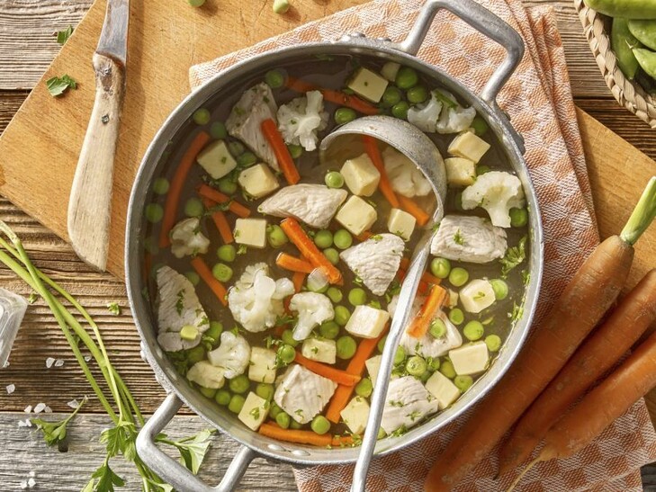 Hühnersuppe