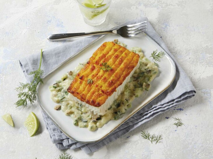 „Ofen-Fisch“ auf Lauch-Ragout mit Kürbishaube | Komplette Gerichte ...
