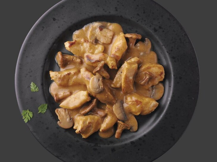 Geschnetzeltes vom Schwein mit Champignons und Pfifferlingen