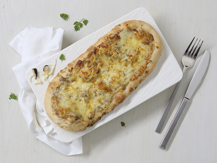 Johanns Pizza Mozzarella "aufgetrüffelt"