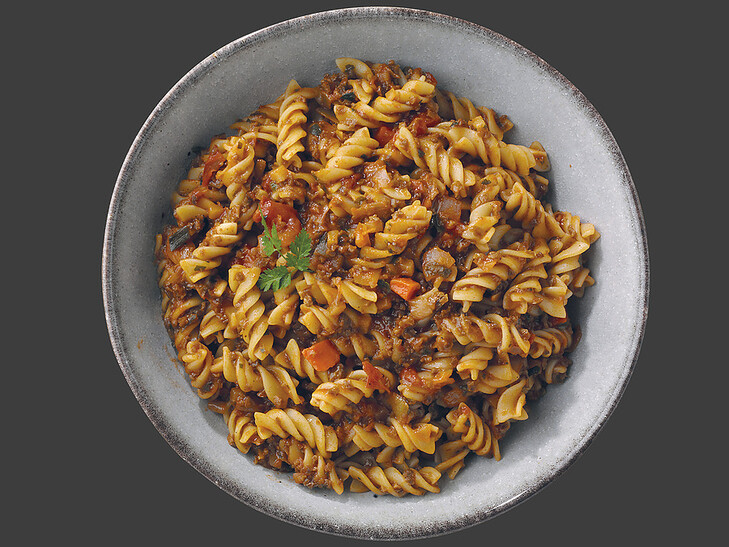 Fusilli mit veganer kein-Hack-Bolognese