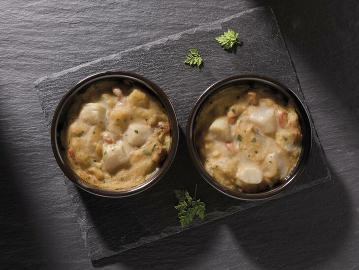Kammmuscheln in Hummersauce
