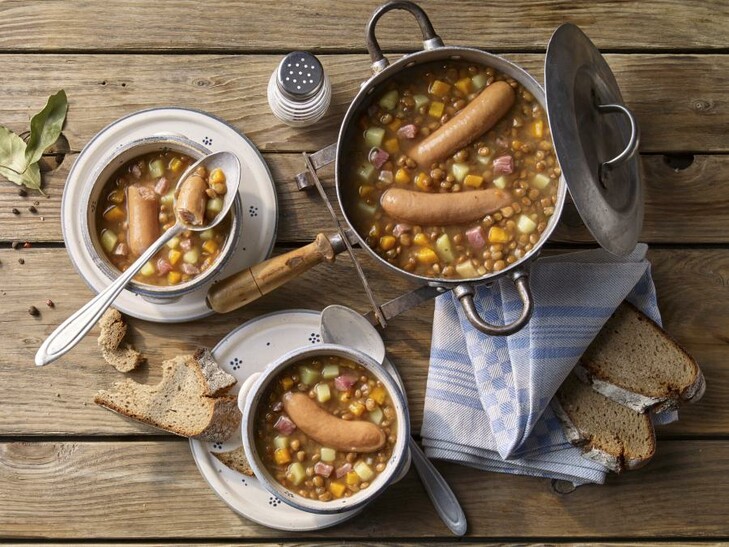 Kräftige Linsensuppe