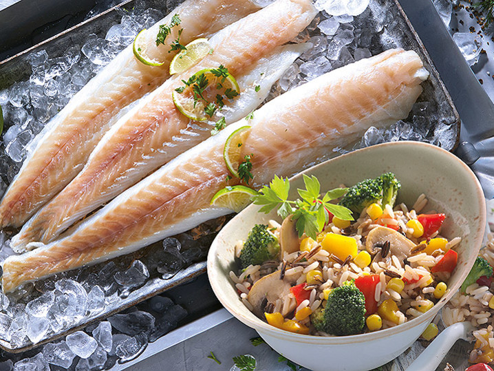 Alaska-Seelachsfilet + Gemüse-Mix mit Wildreis | Filets | Fisch ...