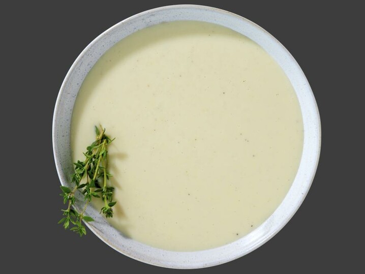 Österreichische Käsesuppe mit Bergkäse
