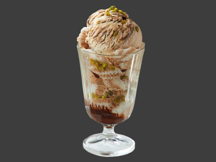 Kaffeehaus Eis Marzipan-Schokolade-Pistazie