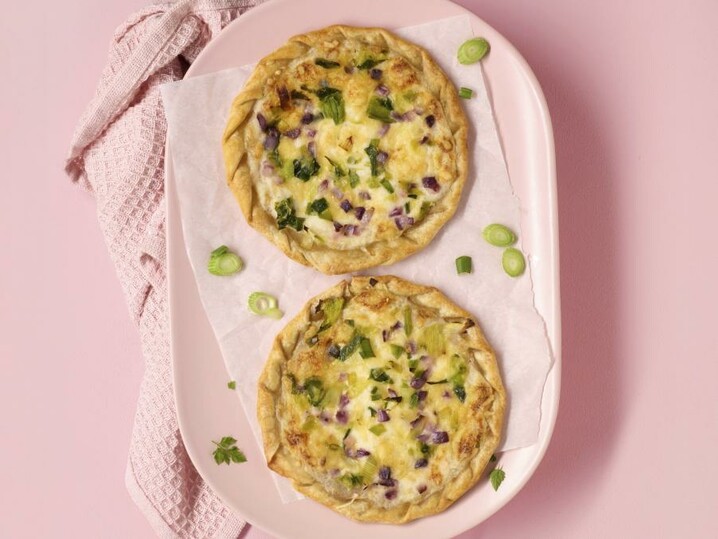 Mini Flammkuchen Bergkäse & Lauch