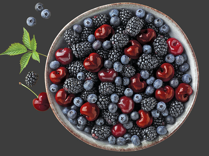 Dunkle Beerenmischung