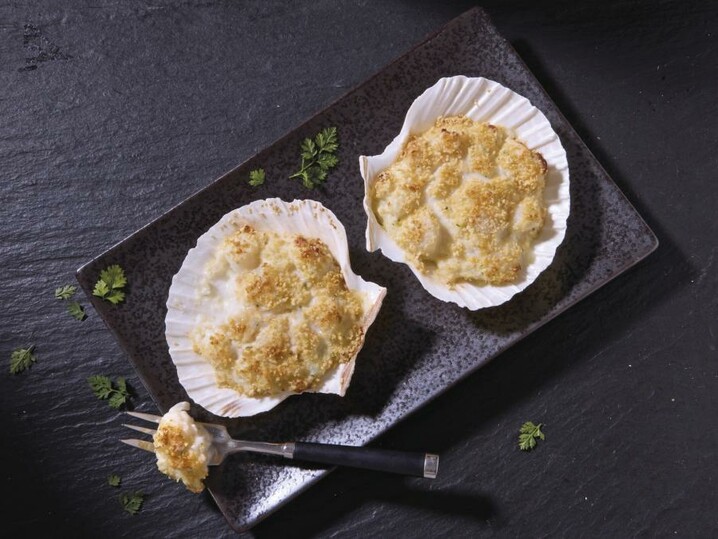 Kammmuscheln in Rieslingsauce
