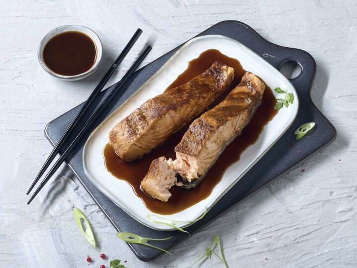 Lachs in Teriyaki Sauce